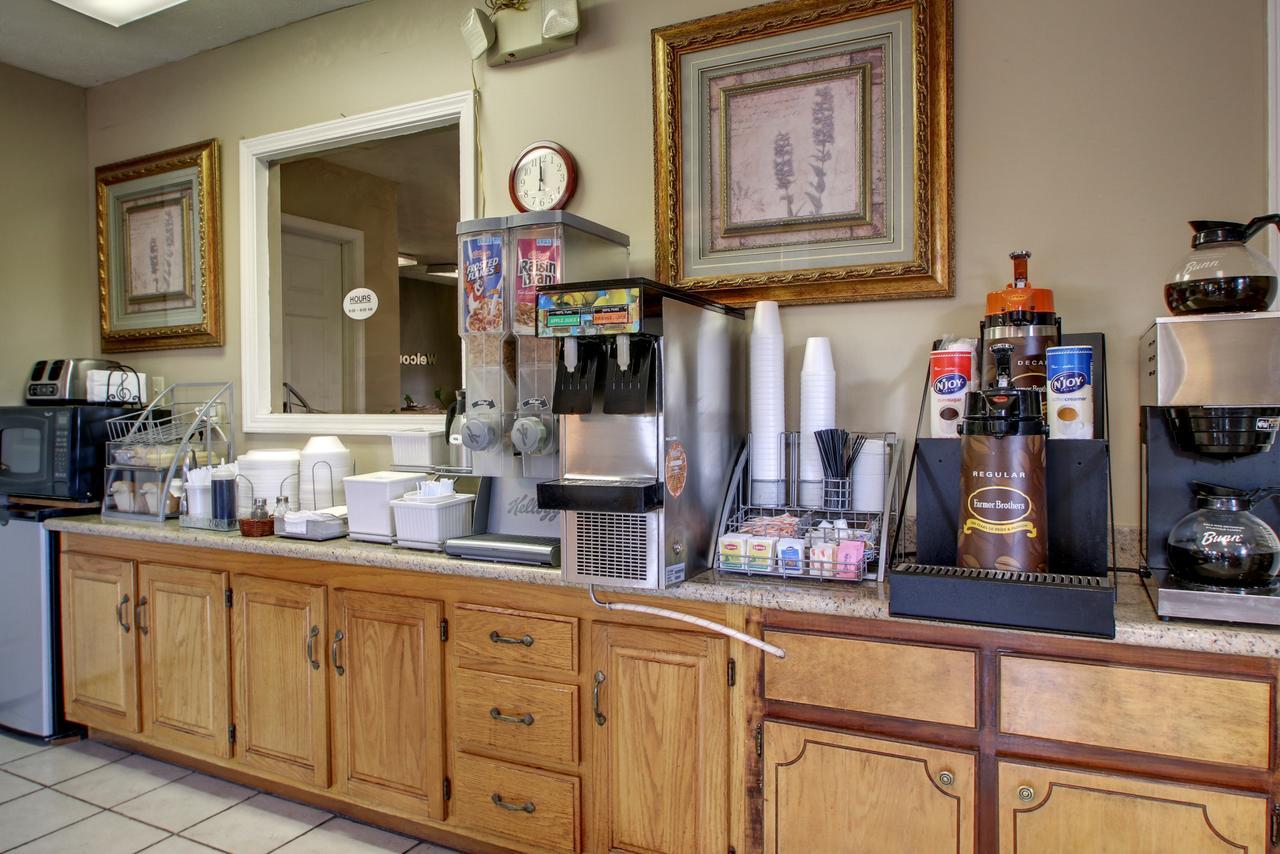 Oak Tree Inn Durant エクステリア 写真